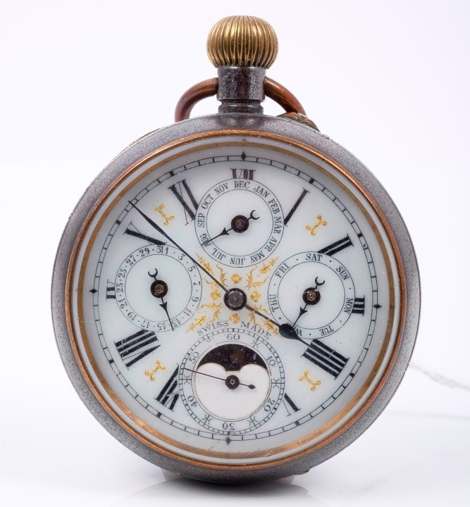 Đồng hồ đeo tay lịch vạn niên đầu tiên - Patek Philippe (1925)
